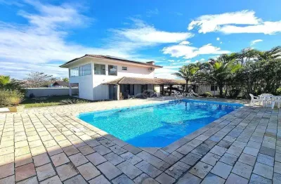 Sobrado com 4 dormitórios à venda, 218 m² por r$ 2.290.000,00 - coroados - guaratuba/pr