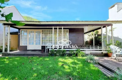 Casa com 4 dormitórios à venda, 140 m² por r$ 1.500.000,00 - centro - guaratuba/pr