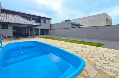 Sobrado com 4 dormitórios à venda, 208 m² por r$ 1.800.000,00 - 0 - matinhos/pr