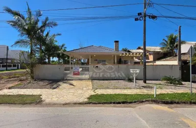 Casa com 3 dormitórios para alugar por r$ 700,00/dia - barra do saí - guaratuba/pr