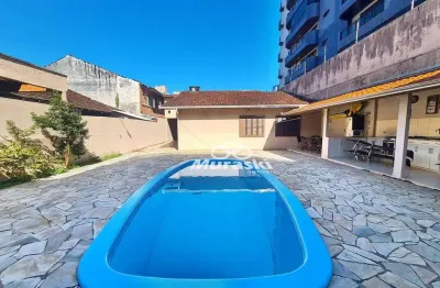 Casa com 5 dormitórios e piscina para alugar, por r$ 1.000/dia - centro - guaratuba/pr