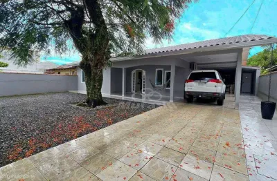 Casa com 3 dormitórios à venda, 188 m² por R$ 870.000,00 - Cohapar - Guaratuba/PR