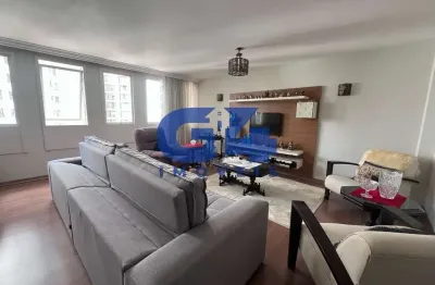 Apartamento com 3 quartos à venda na Rua Treze de Maio, 18, Centro, Curitiba, 135 m2 por R$ 697.000