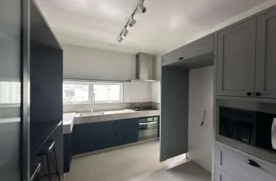 Um apartamento de alto padrão no coração do centro,  onde o luxo encontra a tranquilidade.