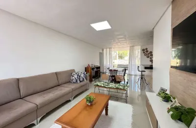 Casa com 2 quartos à venda na Rua Helena Teixeira de Carvalho, Novo Horizonte, Juiz de Fora