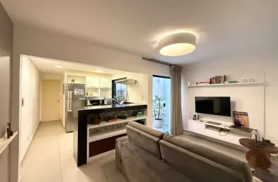 Um refúgio moderno, charmoso e com espaço de sobra para viver bem!