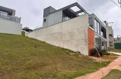 Terreno leve declive à venda no condomínio estrela alta.  a base perfeita para o seu novo lar!