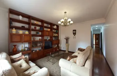 Casa com 5 quartos à venda no bairro laranjeiras – espaço, conforto e localização privilegiada!