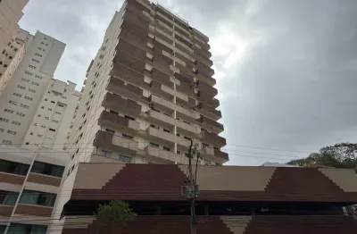 Apartamento à venda na av. itamar franco! edifício gláucia fortini mais praticidade e localização privilegiada no coração de juiz de fora.