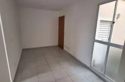 Apartamento Térreo 2 Quartos em Condomínio Completo no Barbosa Lage