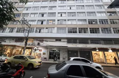 Apartamento 1 Quarto na Rua Braz Bernardino com Portaria 24h