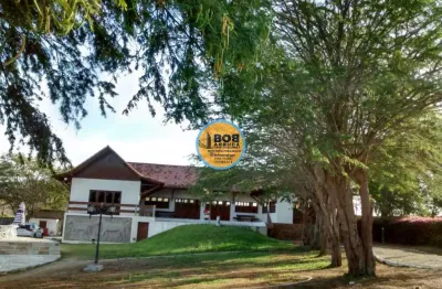 Casa em condomínio fechado com 4 quartos para alugar na Rua Tradição, Alpes Suiços, Gravatá