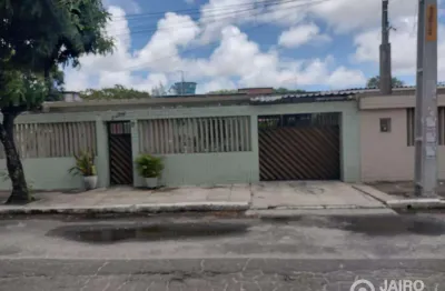 Casaa residencial rua general francisco figueiroa  - areais