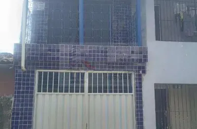Casa duplex próximo ao mercado  publico de sitio  novo olinda pe