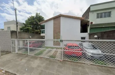 Casa duplex à venda na iputinga, 3 quartos sendo 1 suíte, 1 vaga.