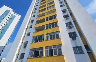 Apartamento à venda na Madalena,  3 quartos, 1 suíte e 1 vaga. (Edf Carla)