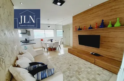 Lindo apartamento na enseada com varanda gourmet - 3 dormitórios sendo 1 suíte