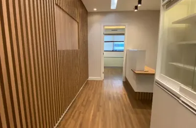 Excelente Sala comercial, pronta para seguimento de clínica Av Paralela