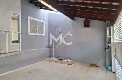 Casa com 3 quartos à venda no Loteamento Villa Branca, Jacareí  por R$ 895.000