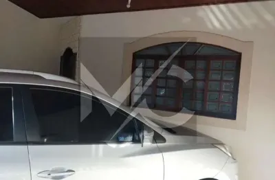 Casa com 3 quartos à venda na Vila Ester, São José dos Campos  por R$ 648.000