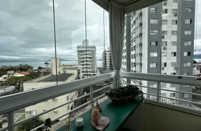 Amplo apartamento de 3 dormitórios a venda no bairro balneário estreito