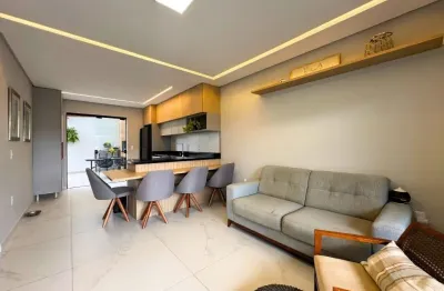 Lindo sobrado a venda com 2 suítes no bairro bela vista palhoça