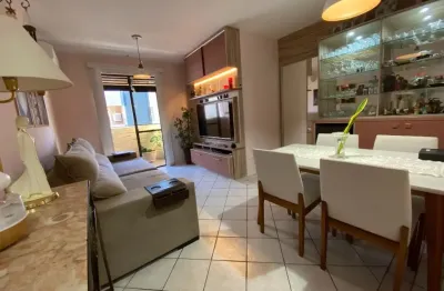 Apartamento a venda com 3 dormitórios no bairro estreito florianópolis.