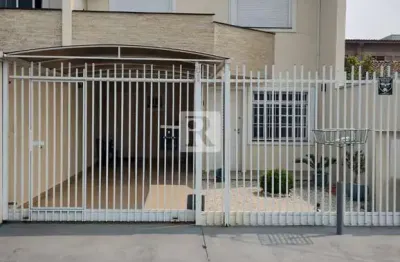 Casa com 3 quartos à venda na rua rui barbosa, 61, vargem grande, pinhais por r$ 699.000