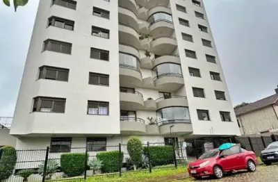 Apartamento semimobiliado, com 3 quartos, sendo 1 suíte com banheira no madureira em caxias do sul rs