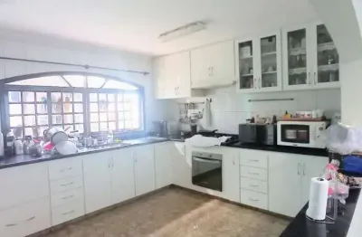 Casa com 3 quartos à venda na Rua Antônio Sylvio Cunha Bueno, Nova Petrópolis, São Bernardo do Campo