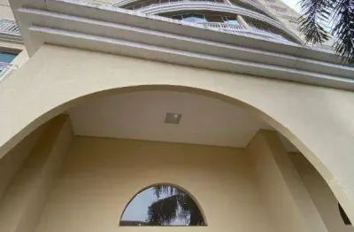 Unidade completa em armários no residencial fenícia