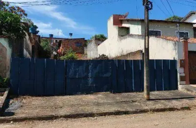 Terreno à venda na Rua Pinto Pontes, Vila Goiás, Anápolis