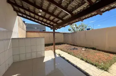 Casa com 3 quartos à venda na Rua 25, Residencial Vale do Sol, Anápolis