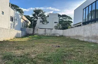 Terreno a venda no Condomínio Belas  Artes com projeto aprovado!