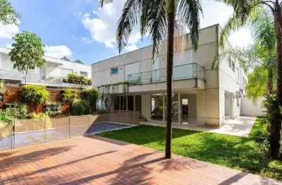 Casa no condomínio Condomínio Porto Fino para venda com 4 quartos, sendo 4 suítes , 680m²