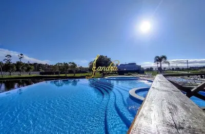 Terreno com 360m2 área privativa condição nova em 100x direto com entrada de 15%