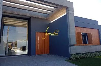 Excelente casa nova no centro de xangri-lá! perto do mar