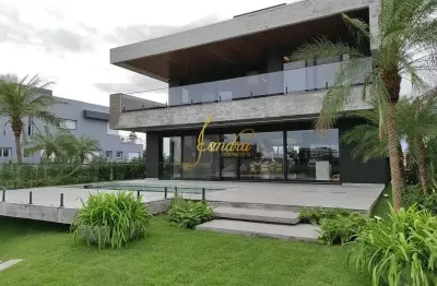 Casa em condomínio fechado com 5 quartos à venda no Centro, Xangri-Lá 