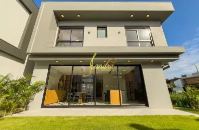Casa em condomínio fechado com 4 quartos à venda no Centro, Xangri-Lá 