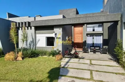 Excelente casa no condomínio capão ilhas! estilo contemporânea, mobiliada e decorada, composta por 03 suítes