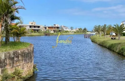 Casa em condominio em itapeva - torres com 04 suites  nova semi mobiliada