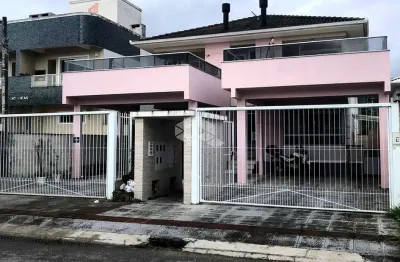 Apartamento com 2 quartos à venda na Rua Osvaldo Bossolan, 46, Nova Palhoça, Palhoça