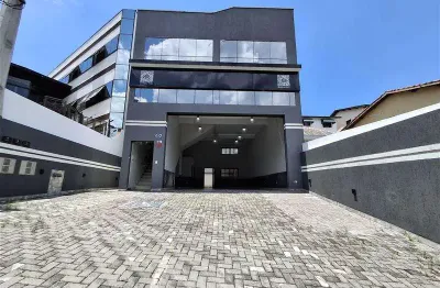 Ponto comercial para alugar na Avenida Amazonas, 412, Barbosas, Arujá