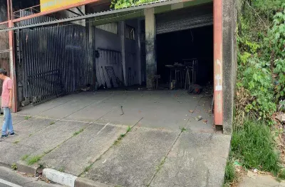 Ponto comercial para alugar na Avenida Amazonas, 888, Arujamérica, Arujá