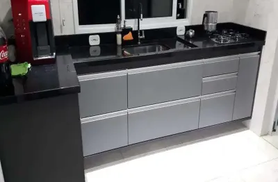 Casa à venda na Alameda das Acácias, 420, Arujá Country Club, Itaquaquecetuba