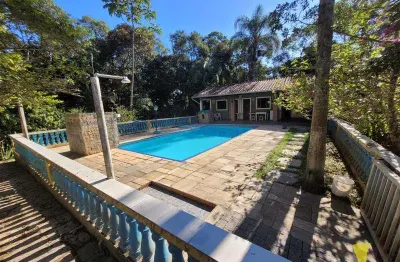 Chácara / sítio com 7 quartos à venda na Avenida Airton dos Santos Heras Galvez, 3426, Jardim Santo Antônio, Arujá