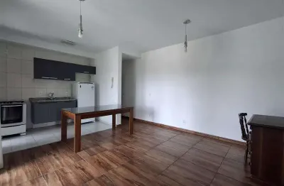 Apartamento com 2 quartos para alugar na Rua Perfeita Liberdade, 312, Jardim Ângelo, Arujá