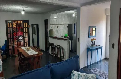 Casa com 5 quartos à venda na Rua Theófilo Ramos de Andrade, 102, Arujamérica, Arujá