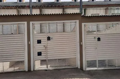 Casa com 2 quartos para alugar na Estrada do Ribeiro, 221, Ribeiro, Itaquaquecetuba