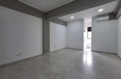 Sala comercial para alugar na Rua Marina Lourenço, 33, Jardim Albino Neves, Arujá